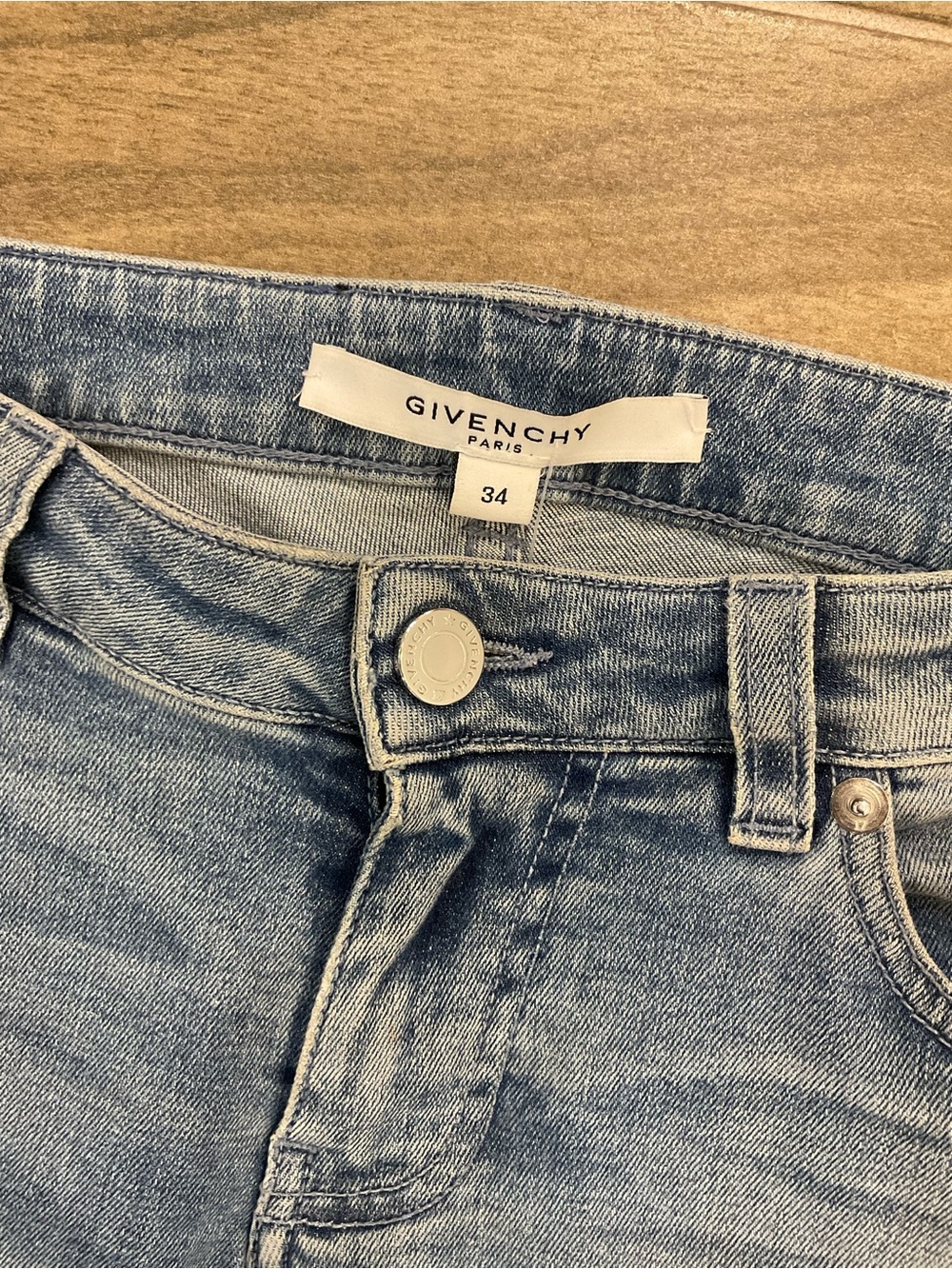 Givenchy Jeans - Picture 3 of 6